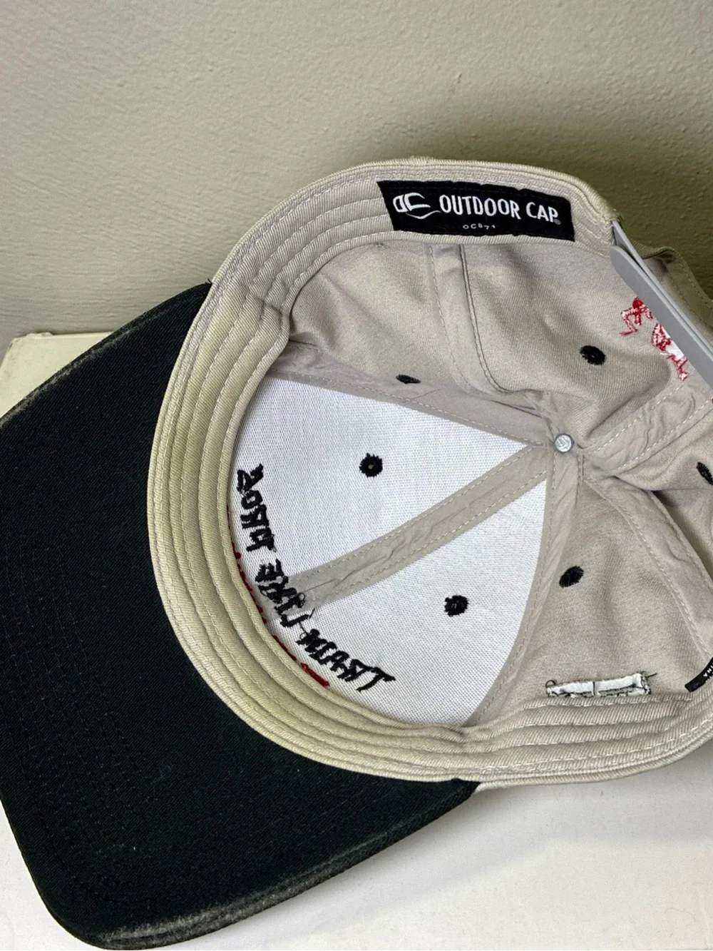 Two-Tone Black and‎ Cream Baseball Cap with Embroidered Slogan